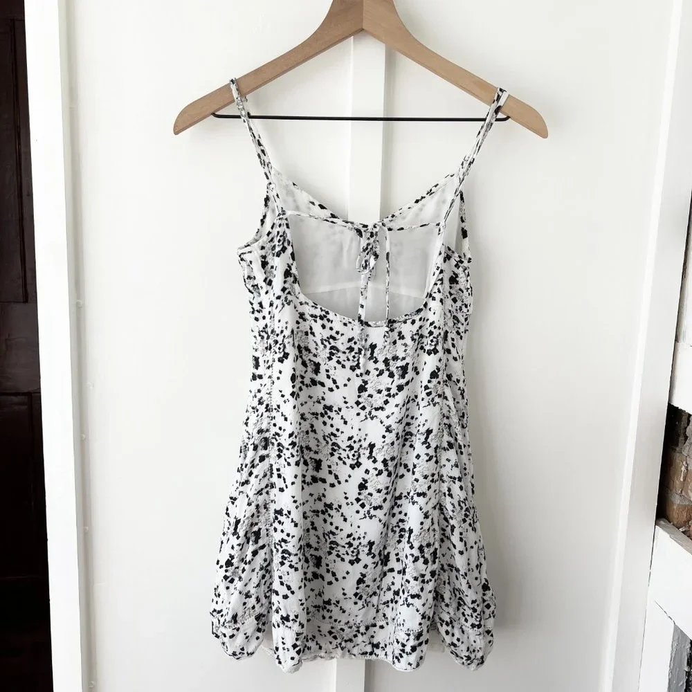 ARITZIA SUNDAY BEST Sexton dress white print - Picture 5 of 7